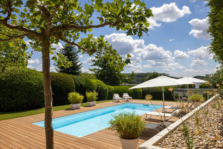 Die Vorteile eines eigenen Pools im Garten S&W Poolbau